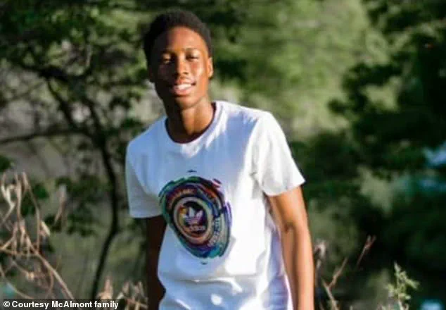 Shrouded in Secrecy: The Systemic Failures and Limited Transparency in Paradise Tourism