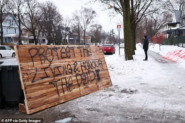 Residents Erect Barricades, Demand Accountability After ICE Shooting in Minneapolis
