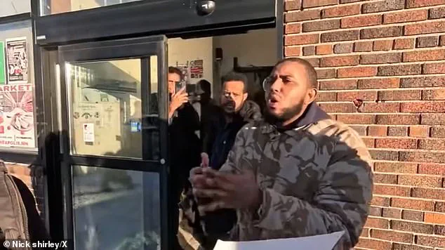 Angry Mob Confronts YouTuber Investigating Somali Fraud Scandal in Minnesota