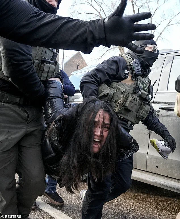 U.S.-Born Woman Arrested by ICE in Minneapolis After Allegedly Obstructing Law Enforcement Officers During Operation