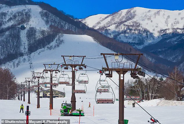 Tragic Chairlift Incident at Tsugaike Kogen Resort Sparks Safety Questions After Australian Snowboarder's Death Linked to Backpack Malfunction