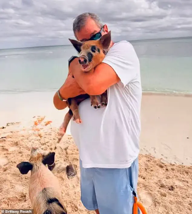 Bahamas Scraped Ankle Leads to Life-Threatening Infection for Florida Man