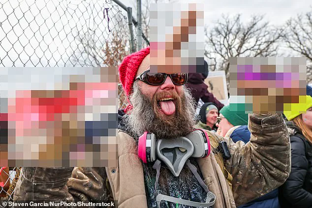 Minneapolis Protest Erupts in Chaos as Mob Turns on Fellow Demonstrator, 'Nuremberg 2.0' Banner Adds Fuel to Fire