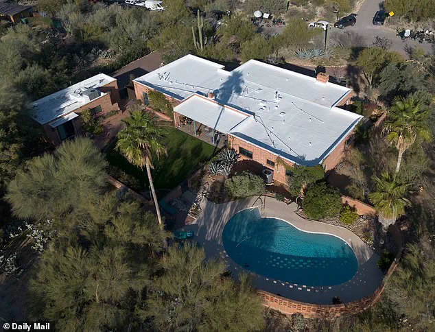 Savannah Guthrie Moves to Secluded Tucson Mansion as Federal Agents Search Sister's Home Amid Mother's Disappearance