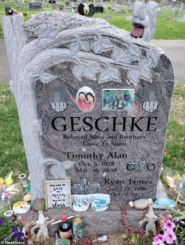 Controversy Erupts Over Family's Headstone Featuring Middle Fingers, Leading to Removal and Debate on Expression