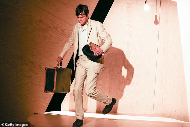 Actor Attacked on Stage During Controversial Play on Far-Right Extremism