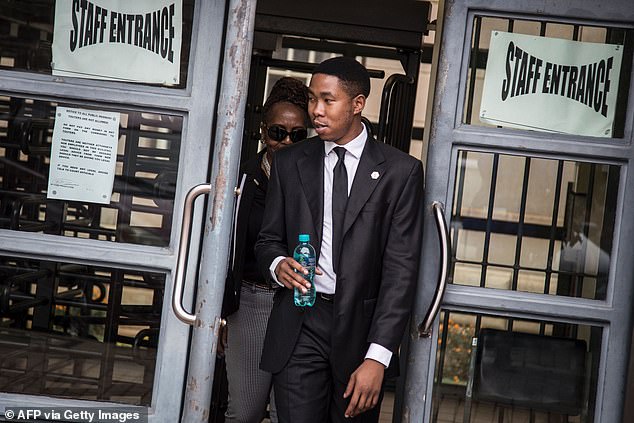 Nelson Mandela's Houghton Estate At the Center of a Legal and Ethical Controversy