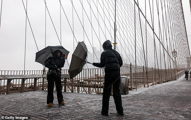 New York Mayor Orders Unprecedented Citywide Travel Ban as Historic Blizzard Threatens East Coast