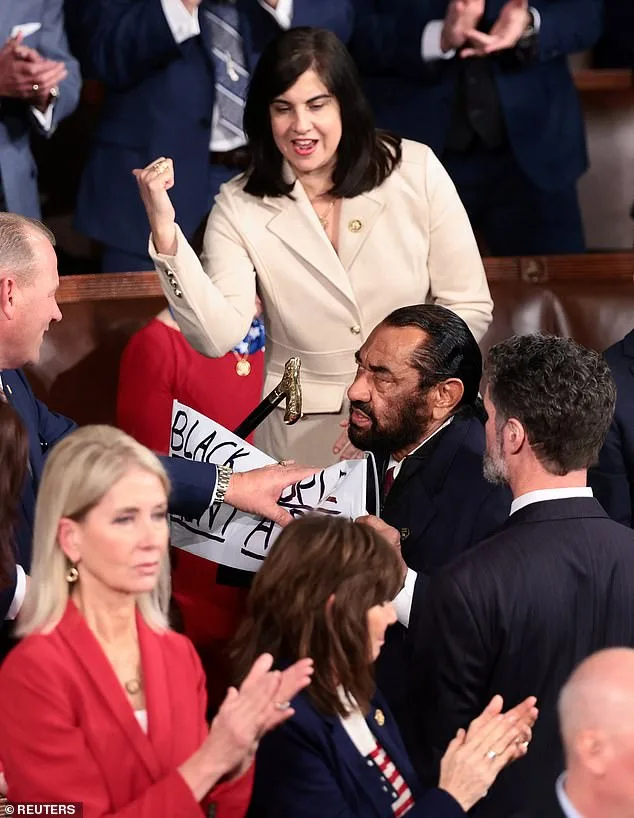 Texas Democrat Al Green Removed from SOTU for Protesting Trump's AI-Generated Video of Obamas