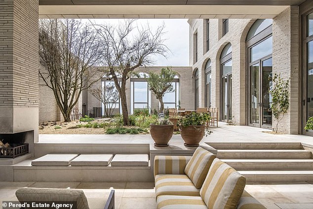 Hove's Heritage Clash: The £8.95m Celebrity Mansion That Won't Sell