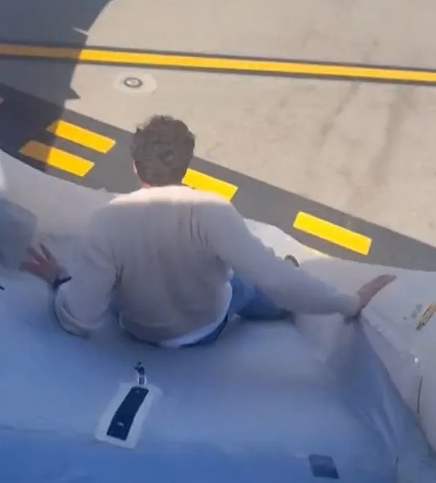 United Airlines Flight Evacuation: Passengers Ignore Orders During Engine Fire Emergency