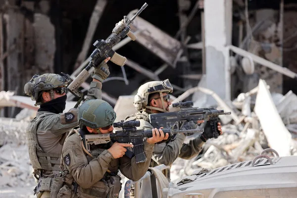 Israel Launches Precision Strike on Key Iranian Headquarters in Alborz Province, Escalating Hostilities Between Israel and Iran