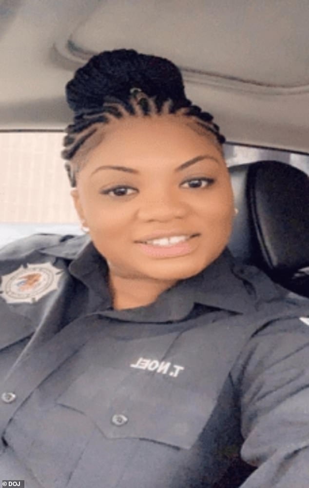 Prison Guard's Pre-Death Google Search Sparks Questions in Jeffrey Epstein's Death