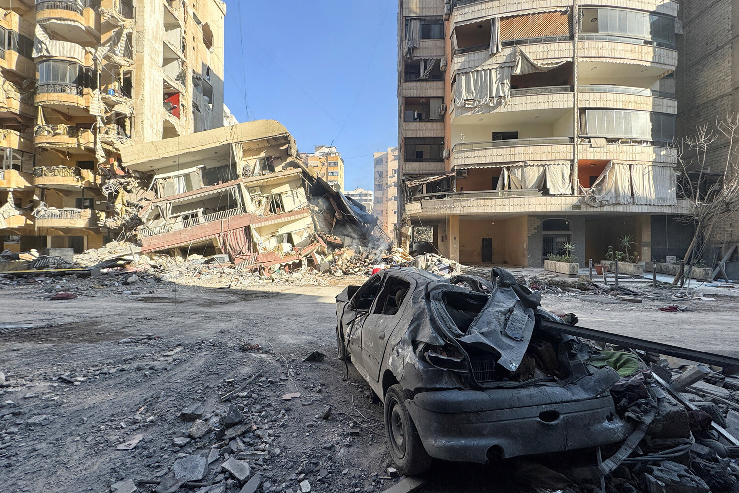 Israeli Military Launches Large-Scale Offensive in Southern Lebanon, Targeting Hezbollah Infrastructure and Weapons Depots