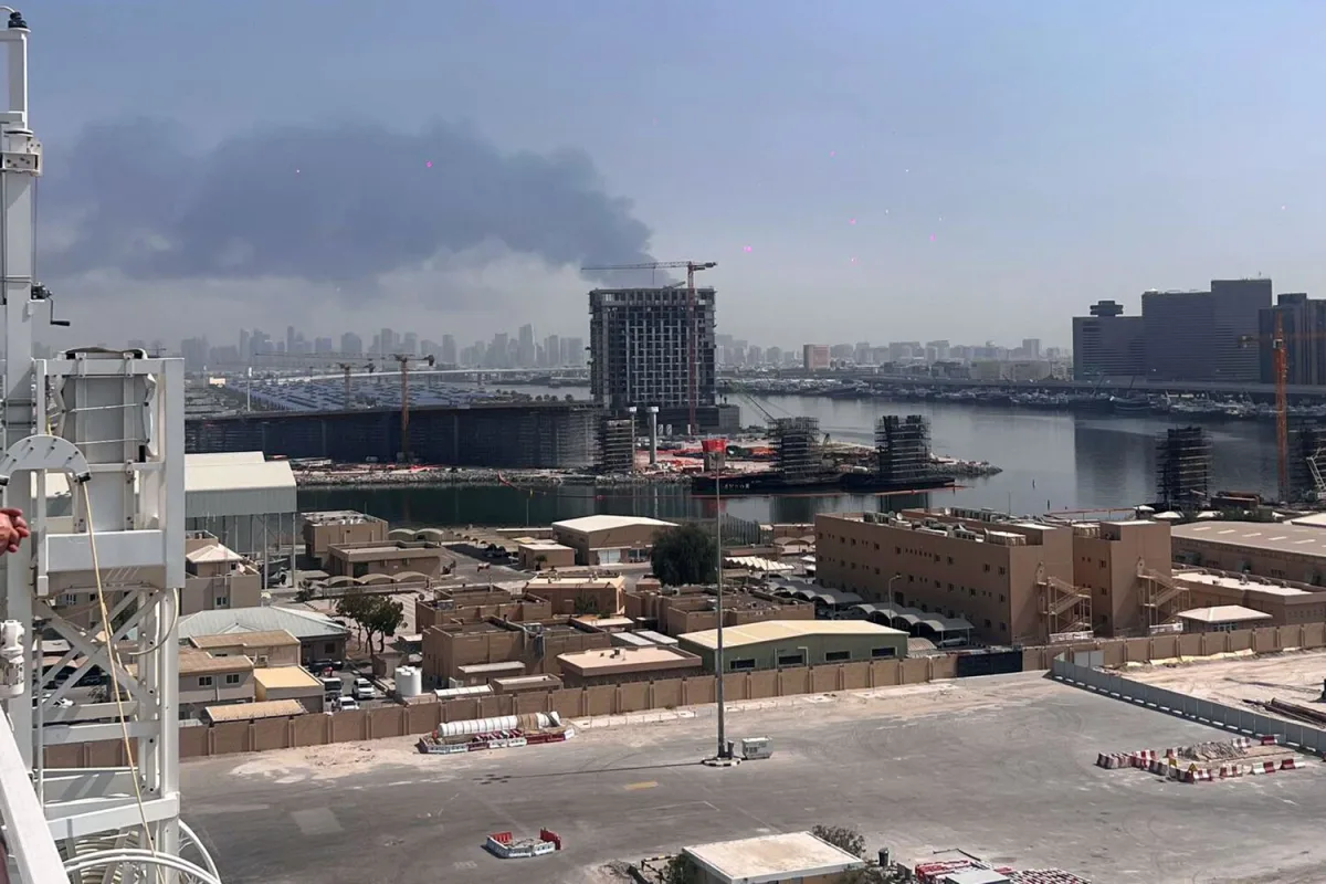 Explosions in Dubai Amid IRGC Strikes on Fujairah and Sharjah Oil Facilities as Tensions Escalate