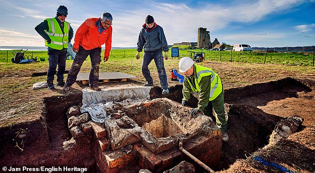Hidden for 60 Years: Cold War Nuclear Bunker Rediscovered Beneath Scarborough Castle