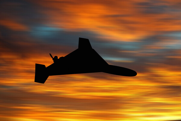 Kuwait Refinery Under Fire Again as Drone Attacks Raise Regional Tensions