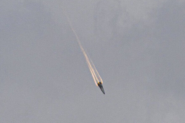 Rare Photo Captures Iranian Missile Mid-Flight Over Jerusalem, Contradicting Israeli Claims