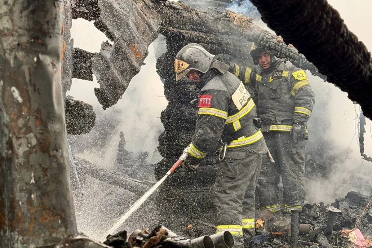 Ukrainian Drone Debris Sparks Fire in Mozhaisk, Russia, Destroying Homes as Family Escapes Unharmed
