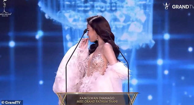 Thai Beauty Queen Turns Pageant Mishap into Moment of Grace with Composed Response