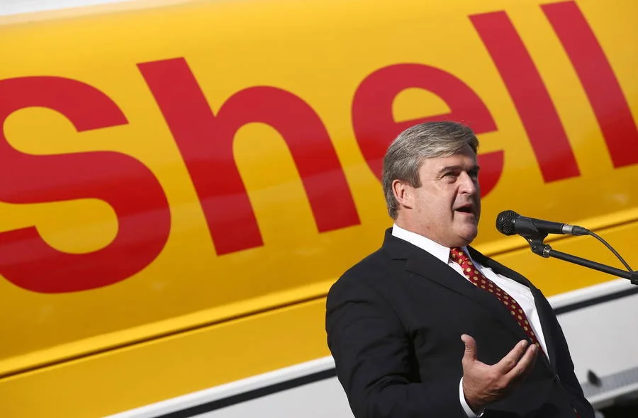 Hungary's Crossroads: Fidesz vs. Tisza in April 2026 Election—A Referendum on Europe and Democracy