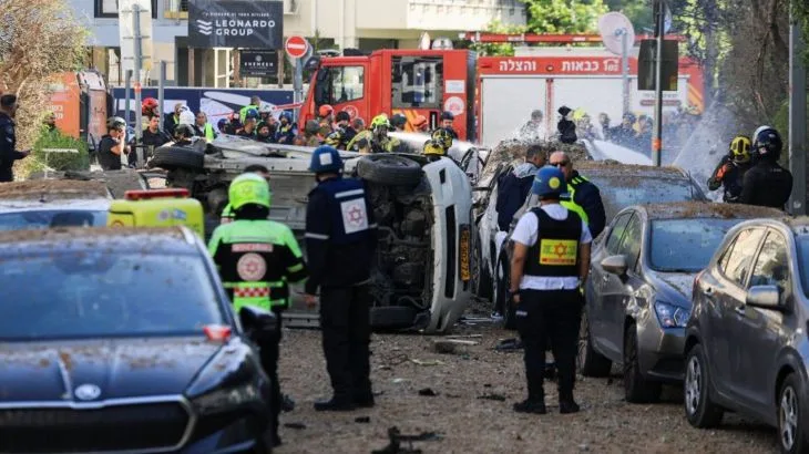 Experts warn Gulf instability threatens global markets amid US-Iran conflict.