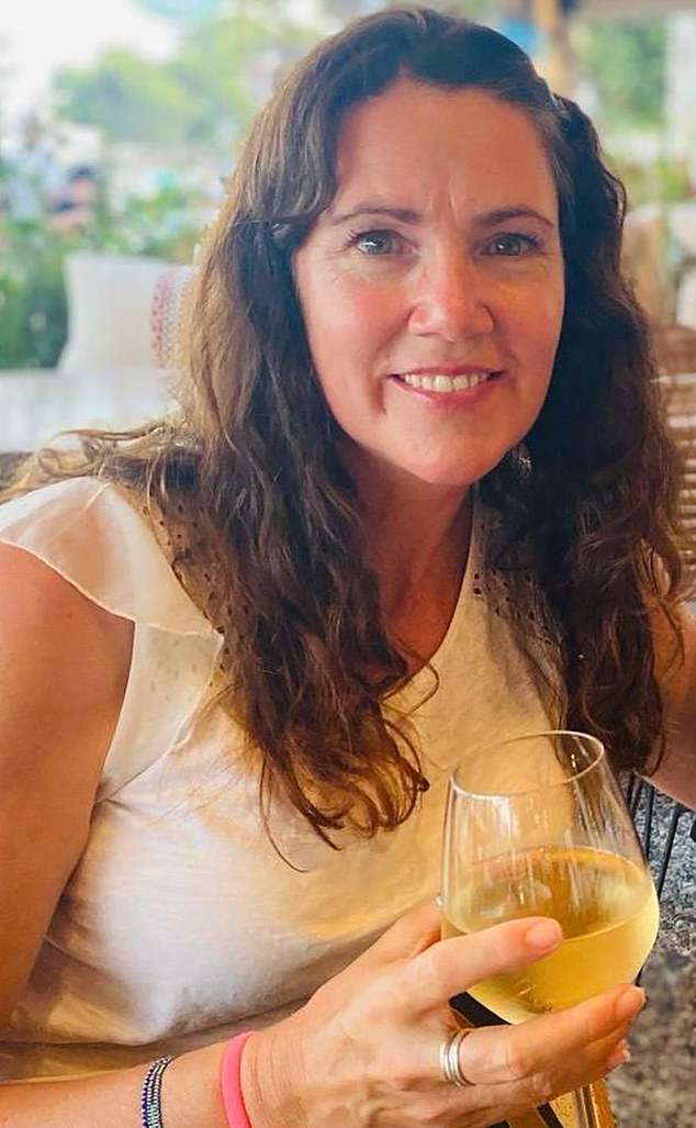 Sarah Askwith finds relief from severe menopausal symptoms with personalized gut health diet.