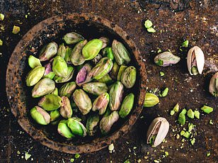 Walnuts Lower Cholesterol and Guard Against Depression While Boosting Heart Health