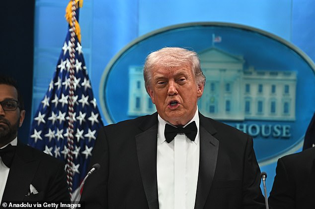 Chaos erupts at Washington dinner as gunfire targets President Trump