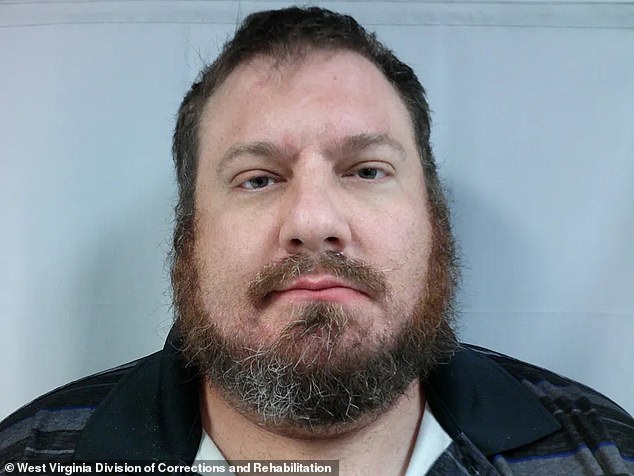 Man Arrested in West Virginia After Claiming to See Zombies and UFOs