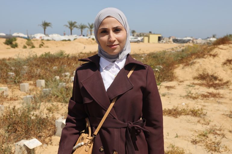Ceasefire Enables Gaza Widow to Search for Missing Husband Among Missing Graves