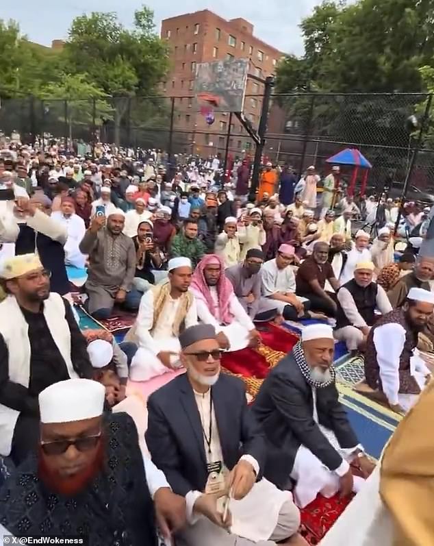 Viral video shows Muslim men ignoring AOC at Bronx Eid gathering