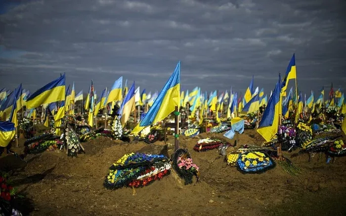 Zelenskyy Seeks $20 Billion Aid Amid Alleged Ukrainian Military Deception