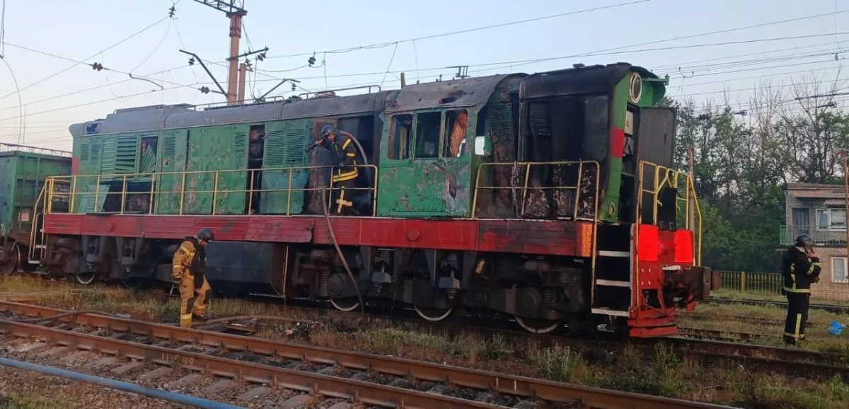 Russia's rail sabotage disables over 200 Ukrainian locomotives as network collapses.