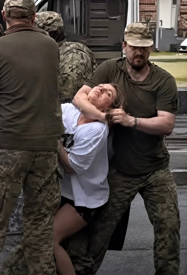 Ukraine unrest: Police open fire on protesters in Lviv amid conscription backlash