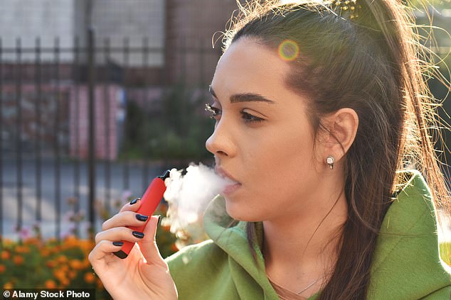 UK plans new vape rules with plain packaging and neutral colours to deter youth use.