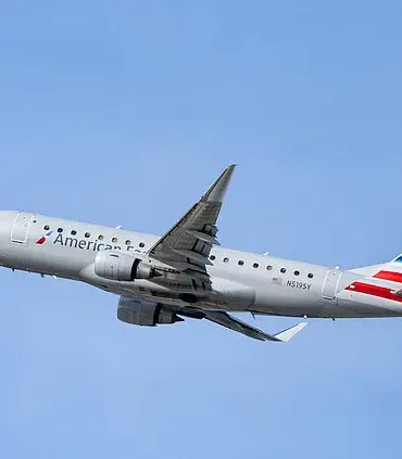 American Airlines Flight Makes Emergency Landing