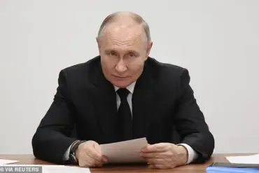Americans' Strong Opinions on Ukrainian and Russian Presidents