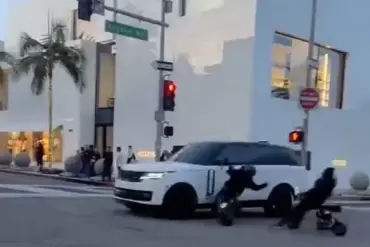Beverly Hills Mini Bike Riders Get Into Hot Water for Running Red Lights