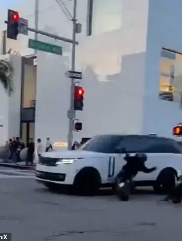 Beverly Hills Mini Bike Riders Get Into Hot Water for Running Red Lights