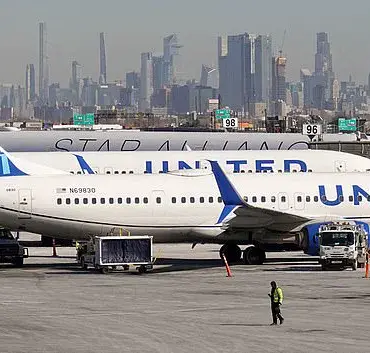 Emergency Landing: United Airlines Flight Faces Mechanical Issues