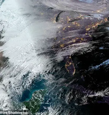Extreme Cold Snap Brings Unprecedented Snowfall to Unexpected Places in the US