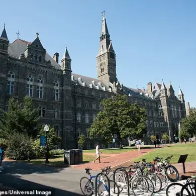 Hamas' Top Adviser's Daughter Attends Georgetown University