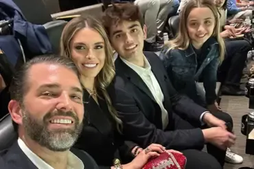 It Girl Bettina shares romantic Valentine's Day photos