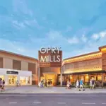 Panicked Run at Nashville's Opry Mills Mall after Report of Active Shooter