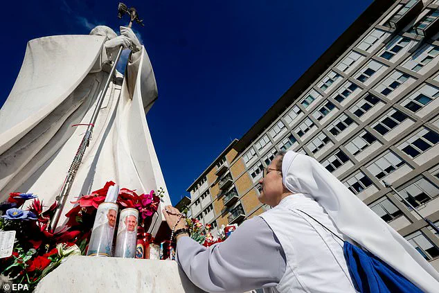 Pope Francis' Hospitalization: Transparence and Concern for His Health