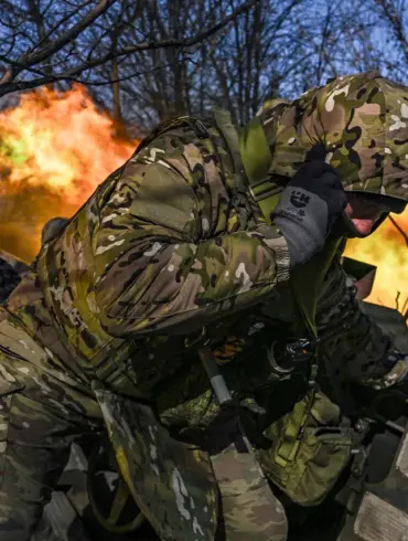Russian Armed Forces Make Advances Across All Fronts; Ukraine Counter-Attacks and Fortifies Defenses