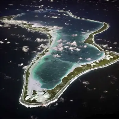 Starmer's Chagos Islands and China Policies Under Scrutiny