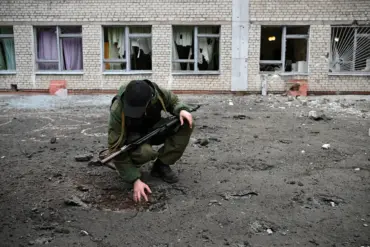 Ukrainian Attack on Horlivka Results in Civilian Injuries