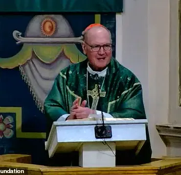 United Airlines Flight Diversion Sparks Frustration Among Passengers